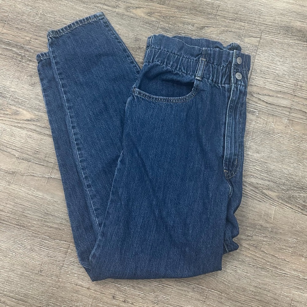 Levi's High-Rise Elastic Waist Dark Blue Jeans